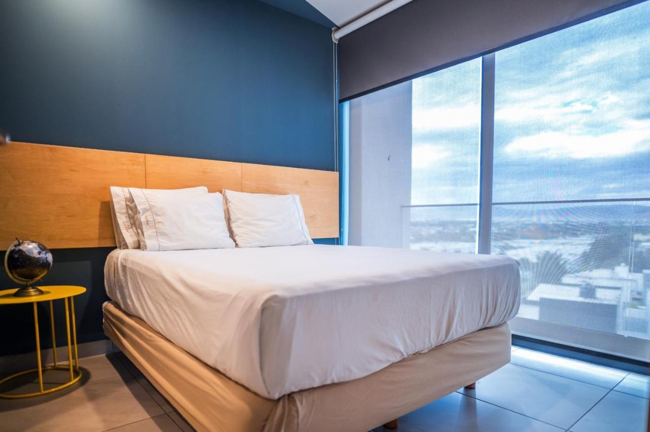 Livup Suites En Zona Iteso Zapopan Eksteriør bilde
